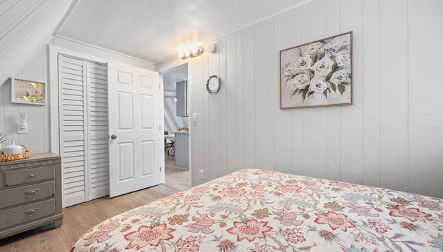 Natures Nook 2 Unique Homes! - Foto 3, Habitación