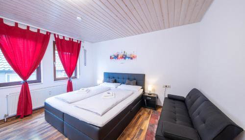 Modernes Apartment mit Balkon, Parkplatz, Waschmaschine für 4-5 Gäste - Foto 1