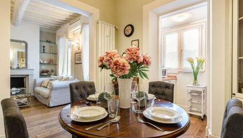 Casa Raffa, 2 Bedrooms 2 Bathrooms Romantic Apartment with Terrace and Parking in Lucca - Foto 5, Other