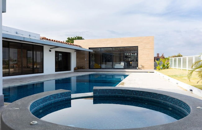 The Wow House by Acomodo - Photo 2