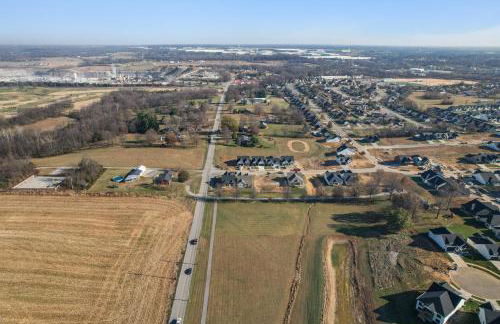 Modern & upscale home near Derby - Foto 49