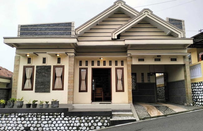 Villa Tengger Asri 2 Gunung Bromo - Foto 3