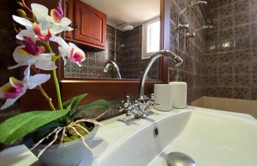 Demie and George Ηouse - Foto 26