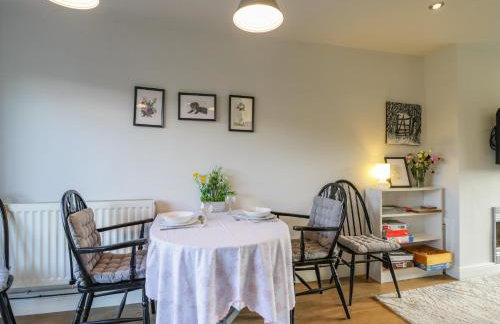 25 Resbury Close - Photo 7