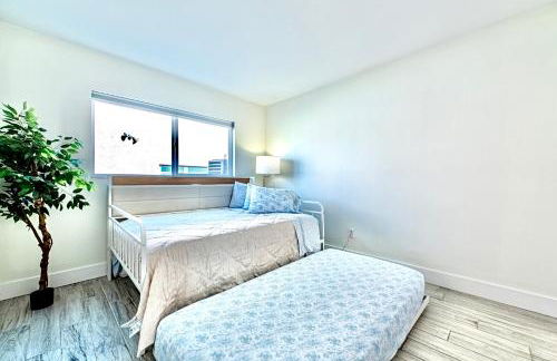 2bd 1ba Sunset 1 3Min to BeachPool - Foto 16