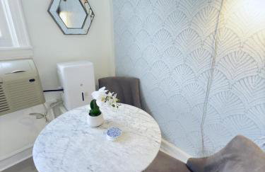 New Corner Captain Suite - Photo 15