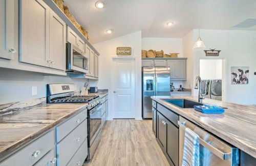 Home with Lanai and Golf Cart in The Villages - Foto 10