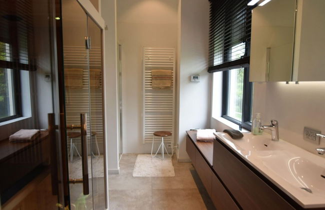 Modern Holiday Home in Maasmechelen With Sauna - Foto 10
