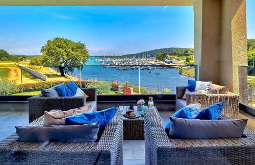 Villa SCALA Pomer-Medulin SEA VIEW - Foto 1