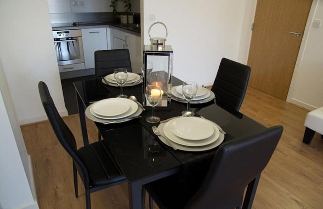 Impeccable 2-bed Apartment in Brentwood - Foto 5