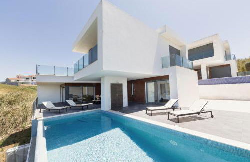 Poolside & Seaview Villa - Foto 1