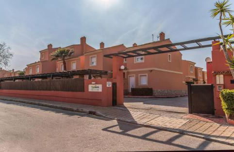 Estupendo Adosado Urbanizacion Hoyo 12 Novo Sancti Petri - Foto 9