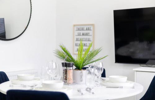 Bespoke Apartments Near Cardiff City Centre Free Parking - Foto 39