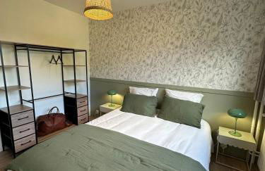 Aux Trompettes Violettes - Foto 7