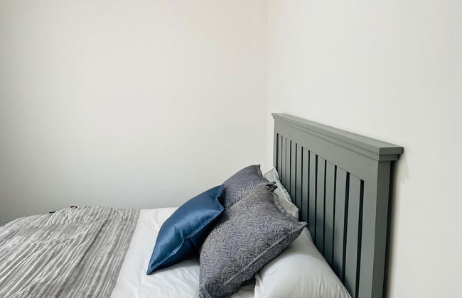 Immaculate Home in Avondale West - 2166 - Foto 34