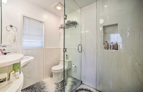 Charming Cottage with Yard - 2 Mi to Tinker St! - Foto 17