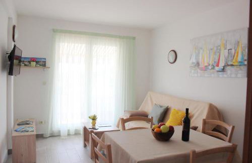 Central Gem: Sea-View + Parking - Foto 9