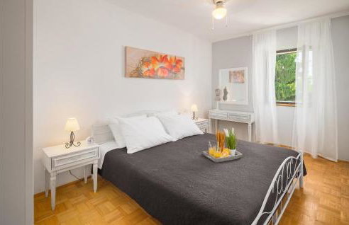 Cozy Home In Peresiji - Foto 29