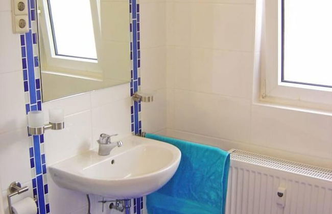 2 Bed Apt Sleeps 5 - Rooftop Terrace, Wifi - Foto 11