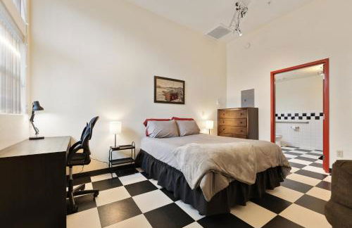 Brunswick Studio 102 - Photo 7