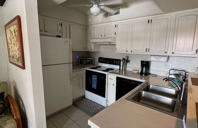 Casa De Emdeko Condo w/ Pool A/C & Ocean Views - Foto 5