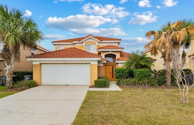 Family Ready In Gated Community Near Attractions 5 Bedroom Villa by RedAwning - Foto 25