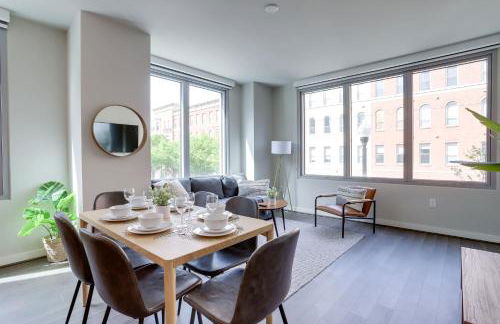 Stylish Condo at Clarendon with Rooftop Views - Foto 12