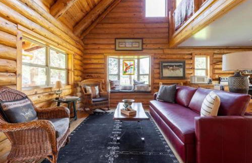 Peaceful Waterfront Log Cabin near Crater Lake National Forest, Oregon - Foto 71