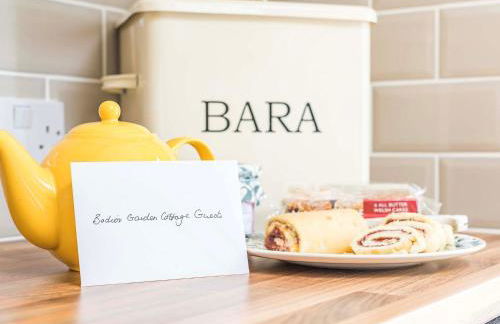 Bodior Garden Cottage Bach - Photo 9