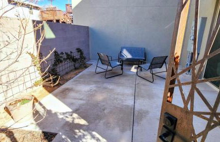 Chic Townhome Haven rooted Downtown - Foto 14