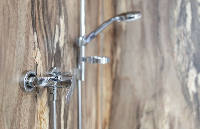 Beautiful Bungalow Near the Lake Beach - Photo 16