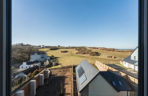 Gwel Y Mor Penthouse by Birch Stays New Home - Photo 33