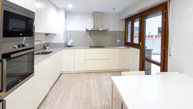 Apartamentos Gestion de Alojamientos - Foto 2