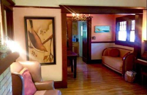 Charming 1914 Craftsman Home - Photo 6