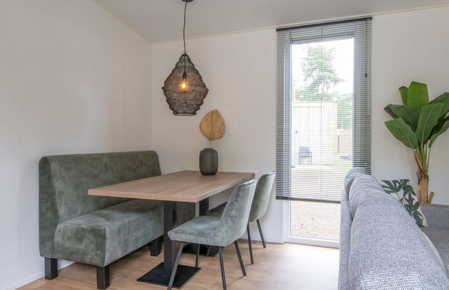 Chalet Near Eindhoven in a Green Oasis - Photo 18