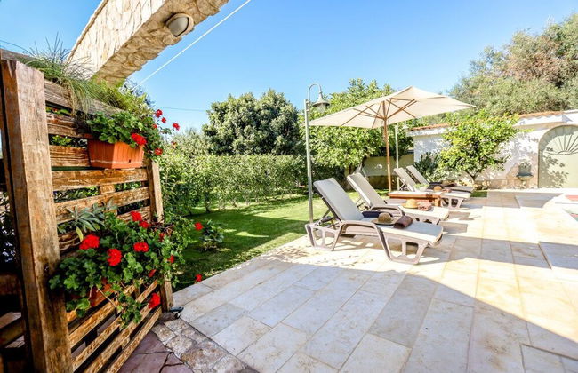 Villa Indipendente con Piscina Privata e Idromassaggio - Foto 8