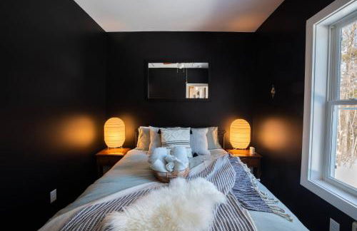 Dreamy Artist Chalet in Secluded Historic Village - Photo 46