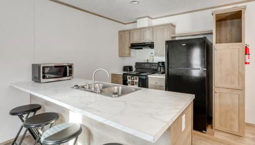 2 Mi to Lake Marion! Pet-Friendly Home with Yard - Foto 3