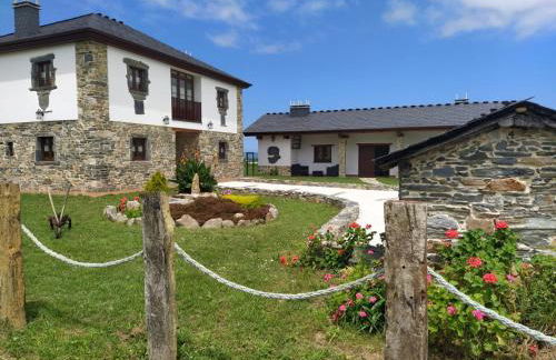 La Casa Vieja de Caneo - APARTAMENTOS RURALES 3 llaves - Foto 1