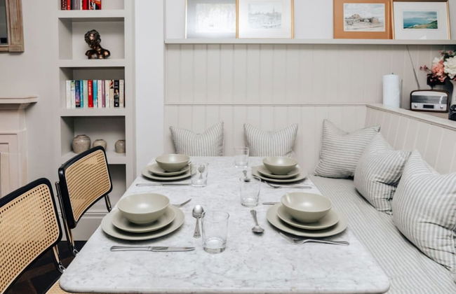 The Emerald - Central Henley 2 Bedroom House - From 145 Per Night - Foto 53