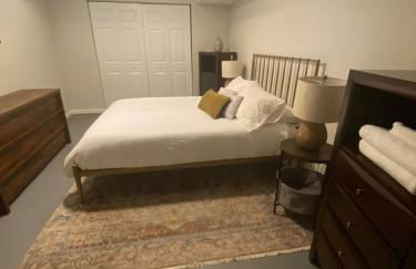 Cozy 2BR suite w Sauna - Foto 42