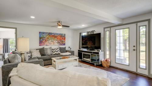 Pool Table, Fire Pit Spacious Home in Dover! - Foto 4