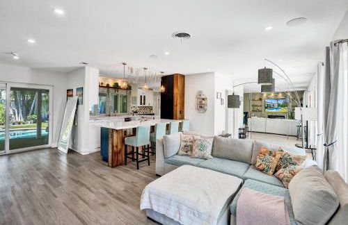 Amazing 5 bed house w pool, jacuzzi and your own boat - Foto 3