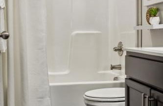 Family-Friendly 4BR Home with BBQ & Free Parking - Foto 23