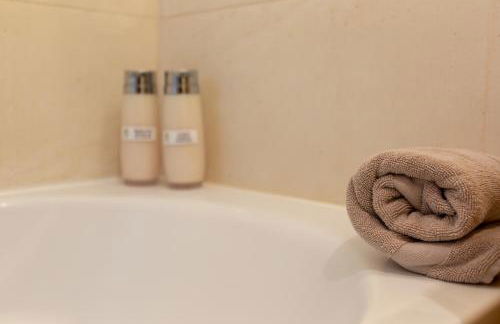 Francos Relaxing Apartment by the metro - Foto 47