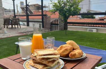 Aelia Cottage House - Photo 20