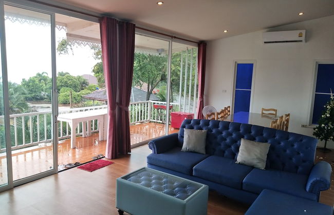 White House Mountian Beach Resort - Photo 7