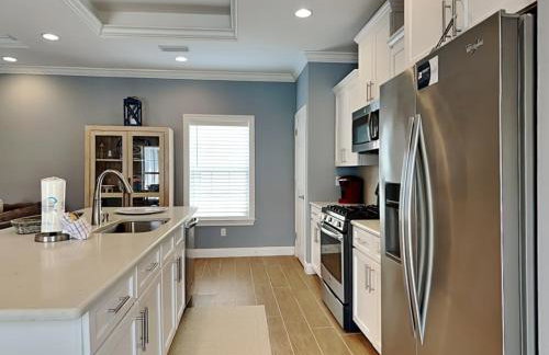 Beach Blessings in Destiny East by Southern Vacation Rentals - Foto 68