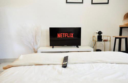 Le Chic Urbain - Hôpitaux Facultés - Chateau d'Ô - Free Parking - Foto 6