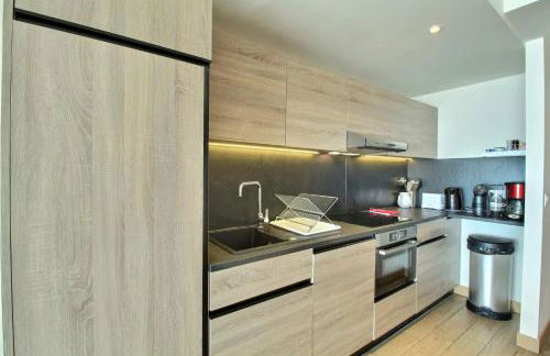 ARC 1600, LE RIDGE, Appartement 10 personnes Duplex Vue Montagne - ski aux pieds - Sauna, Hammam, Piscine, Salle de salle de sport-fitness - Foto 15